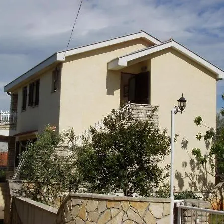 Appartement In With Seaview, Terrace, Air Condition
