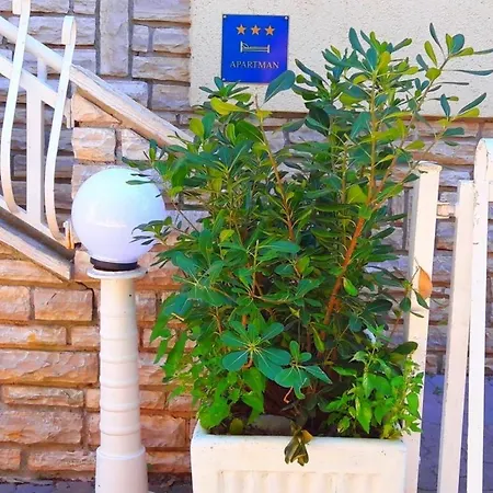 In With Seaview, Terrace, Air Condition Appartement Ždrelac